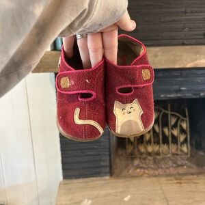 See Kai Run Felt kitty shoes